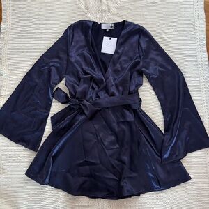 L'Academie The Wrap Mini in Navy